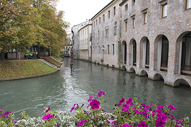 Isola della Pescheria e la Festa dei Buranelli a Treviso