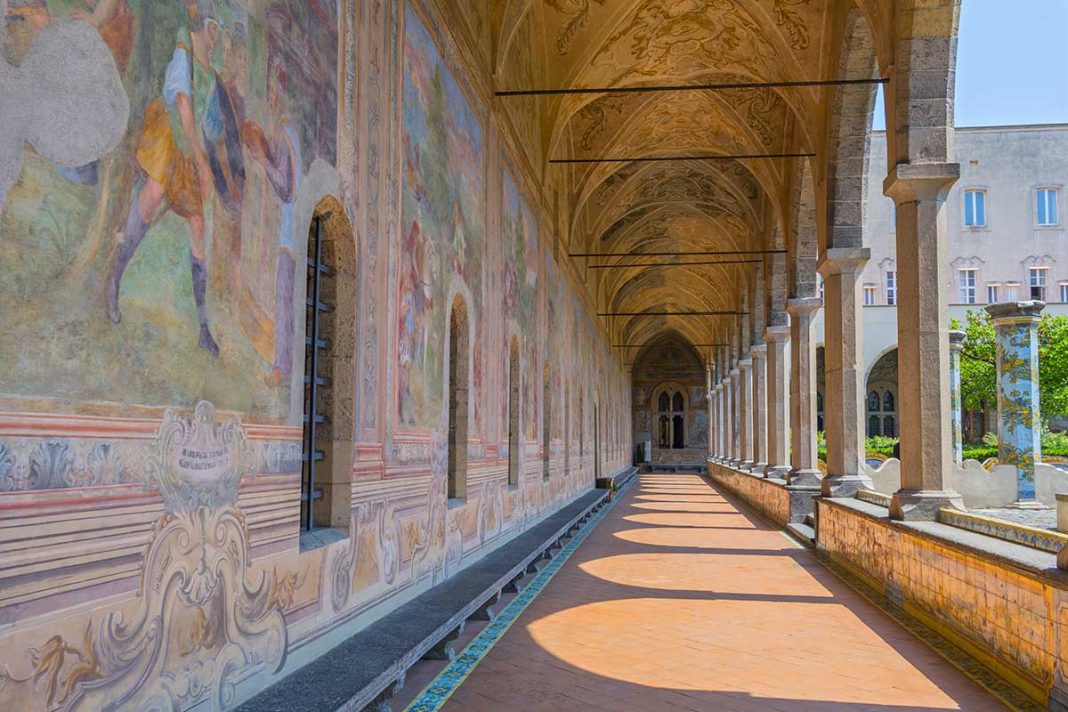 Monastero di Santa Chiara - Napoli - Chiostro Maiolicato