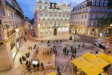 Il quartiere Chiado di Lisbona