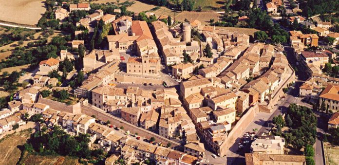 Il borgo di Mondolfo