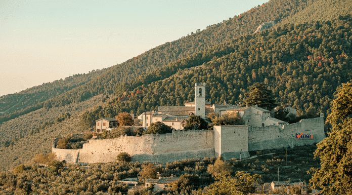 Campello sul Clitunno Alto